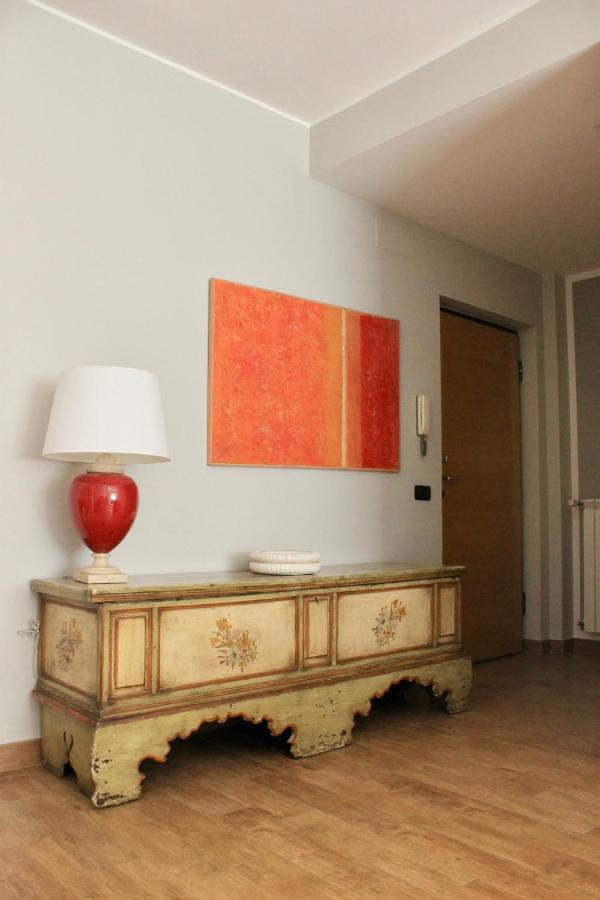 Luxury Sella Nel Cuore Di Bari Exterior foto